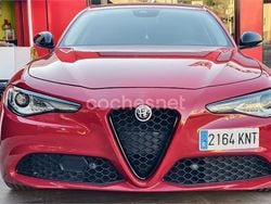 Rojo Usado 2018 Alfa Romeo Giulia Executive Berlina | 17.900 € (Precio justo)