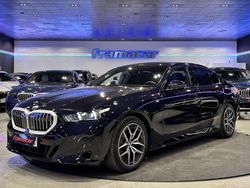 Negro Usado 2024 BMW 520 Sport Line Berlina | 56.900 €