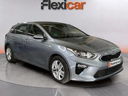 Gris Usado 2020 Kia Ceed Berlina | 13.990 € (Super precio)