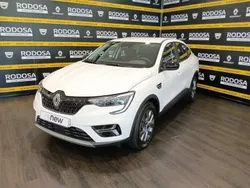 Blanco Nuevo 2025 Renault Arkana Evolution SUV | 25.950 €