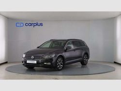 Gris Usado 2020 VW Passat Executive Familiar | 19.990 € (Precio justo)