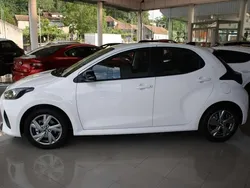 Blanco Nuevo 2025 Mazda 2 Exclusive-Line Utilitario | 20.500 € (Buen precio)
