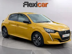 Amarillo Usado 2022 Peugeot 208 Allure Utilitario | 11.890 € (Buen precio)
