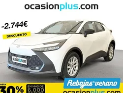 Blanco Nuevo 2025 Toyota C-HR Active SUV | 26.810 € (Precio justo)