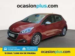 Rojo Usado 2017 Peugeot 208 Allure Utilitario | 9450 € (Buen precio)