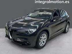 Usado 2019 Alfa Romeo Stelvio Super SUV | 23.900 € (Precio justo)