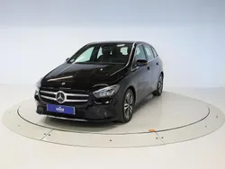 Negro Usado 2021 Mercedes B180 Monovolumen | 28.900 € (Precio justo)