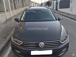 Gris / plata Usado 2016 VW Passat Advance Familiar | 12.199 € (Buen precio)