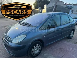 Gris / plata Usado 2005 Citroën Xsara Picasso Monovolumen | 4199 € (Un poco caro)