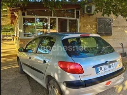 Gris / plata Usado 2003 Peugeot 206 Berlina | 4500 € (Caro)