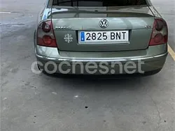 Verde Usado 2001 VW Passat Trendline Berlina | 3400 € (Un poco caro)