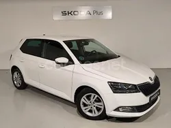 Blanco Usado 2021 Skoda Fabia Ambition Berlina | 15.300 € (Un poco caro)