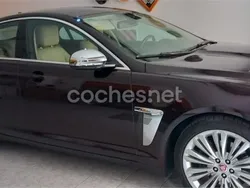 Granate Usado 2015 Jaguar XF Premium Luxury Berlina | 17.590 € (Super precio)