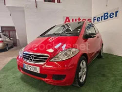 Rojo Usado 2005 Mercedes A150 Classic Berlina | 4500 € (Precio justo)