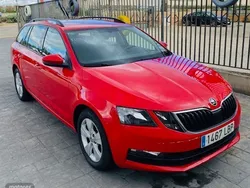 Rojo Usado 2019 Skoda Octavia Ambition Familiar | 12.900 € (Precio justo)