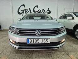 Plateado Usado 2016 VW Passat Advance Berlina | 8195 € (Precio justo)