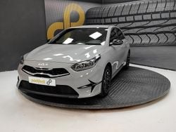 Gris Usado 2025 Kia Ceed Style | 20.500 € (Super precio)