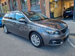 Beige Usado 2020 Peugeot 308 Style Familiar | 10.950 € (Precio justo)