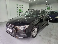Negro Usado 2015 Audi A3 Attraction Berlina | 12.990 € (Buen precio)