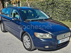 Azul Usado 2004 Volvo V50 Momentum Familiar | 3300 €