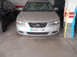 Gris / plata Usado 2007 Hyundai Sonata Comfort Berlina | 5600 € (Un poco caro)