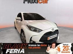 Blanco Usado 2024 Toyota Yaris Hybrid Active Berlina | 20.490 € (Precio justo)