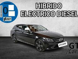 Gris / plata Usado 2021 Mercedes C300e Familiar | 29.990 € (Precio justo)