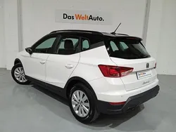 Blanco Usado 2024 Seat Arona Style SUV | 19.600 € (Precio justo)