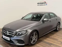 Gris / plata Usado 2019 Mercedes E220 Berlina | 27.500 € (Precio justo)