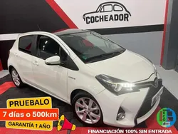 Blanco Usado 2015 Toyota Yaris Hybrid Active Utilitario | 13.499 € (Caro)