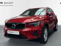 Rojo Usado 2024 Volvo XC40 Core SUV | 32.900 € (Super precio)