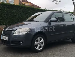 Gris / plata Usado 2008 Skoda Fabia Sport Berlina | 5990 € (Precio justo)