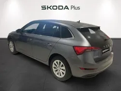 Gris Usado 2024 Skoda Scala Selection Utilitario | 18.690 € (Un poco caro)