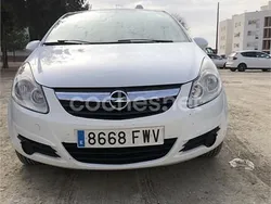 Blanco Usado 2007 Opel Corsa Essentia Berlina | 3450 € (Un poco caro)