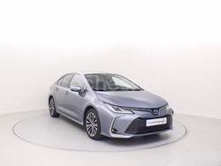 Gris / plata Usado 2024 Toyota Corolla Style Berlina | 28.200 € (Caro)