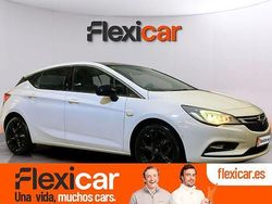 Blanco Usado 2018 Opel Astra Excellence Berlina | 10.490 € (Precio justo)