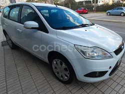 Blanco Usado 2011 Ford Focus Trend Familiar | 5999 € (Un poco caro)