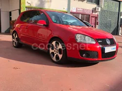 Rojo Usado 2007 VW Golf V GTI Berlina | 8990 € (Precio justo)
