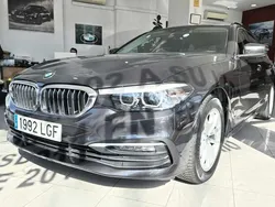 Gris Usado 2020 BMW 520 Familiar | 29.990 € (Precio justo)