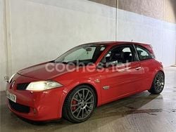 Rojo Usado 2007 Renault Mégane II Berlina | 9800 €