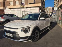 Blanco Usado 2023 Kia Niro SUV | 23.000 € (Precio justo)
