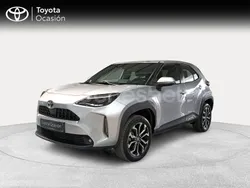 Gris / plata Usado 2024 Toyota Yaris Cross Active SUV | 25.900 € (Precio justo)