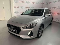 Plateado Usado 2018 Hyundai i30 Familiar | 12.950 € (Caro)