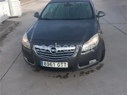 Gris / plata Usado 2010 Opel Insignia Cosmo Berlina | 5800 € (Precio justo)