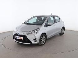 Gris Usado 2018 Toyota Yaris Hybrid Active Berlina | 13.999 € (Buen precio)