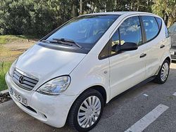 Blanco Usado 2000 Mercedes A170 Avantgarde Utilitario | 3490 € (Buen precio)