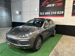 Gris / plata Usado 2012 Porsche Cayenne SUV | 17.980 € (Precio justo)