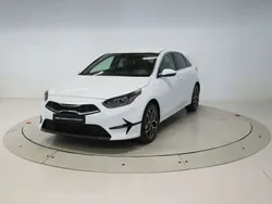 Blanco Usado 2023 Kia Ceed Utilitario | 19.475 € (Precio justo)
