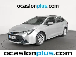 Gris plata Usado 2023 Toyota Corolla Active Monovolumen | 23.546 € (Precio justo)
