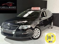 Negro Usado 2010 VW Passat Highline Familiar | 5990 € (Precio justo)
